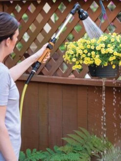 Garden Care Store 18 18” 8-Pattern Rotating Water Wand With Cork Handle