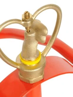 Wheeled Sprinkler Sled -Garden Care Store 8610520 10V tif