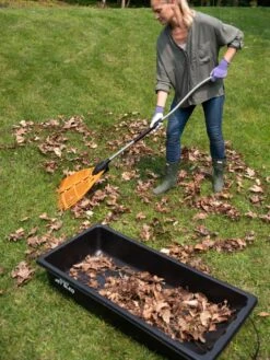 Gardener's Summer Sled -Garden Care Store 8611047 025 tif